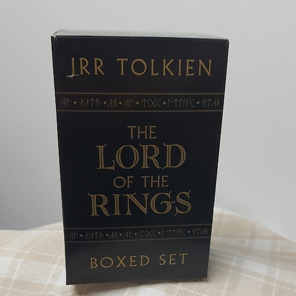 The Lord of the Rings Boxed Set - Black and Gold